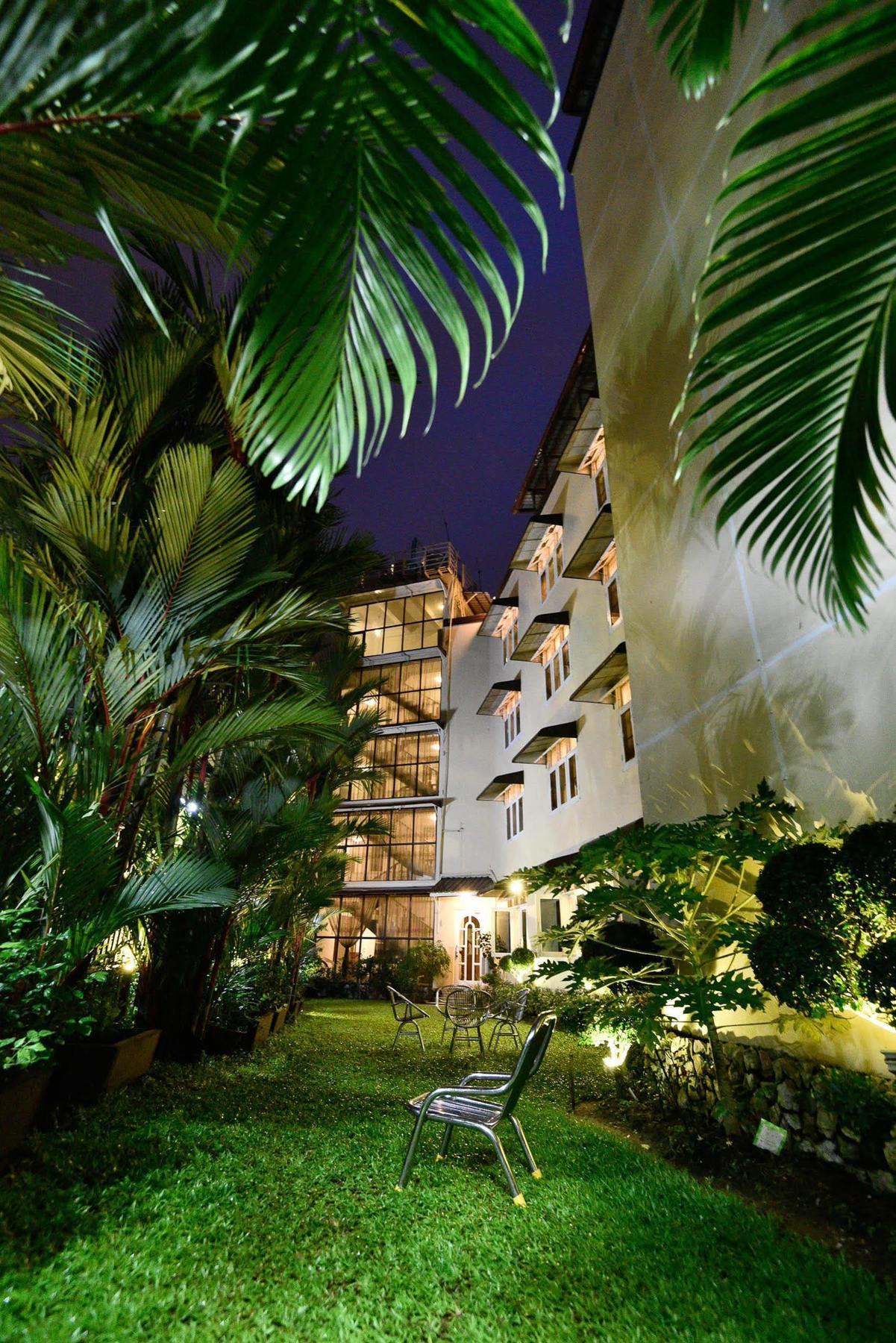 Winner Inn Yangon Luaran gambar
